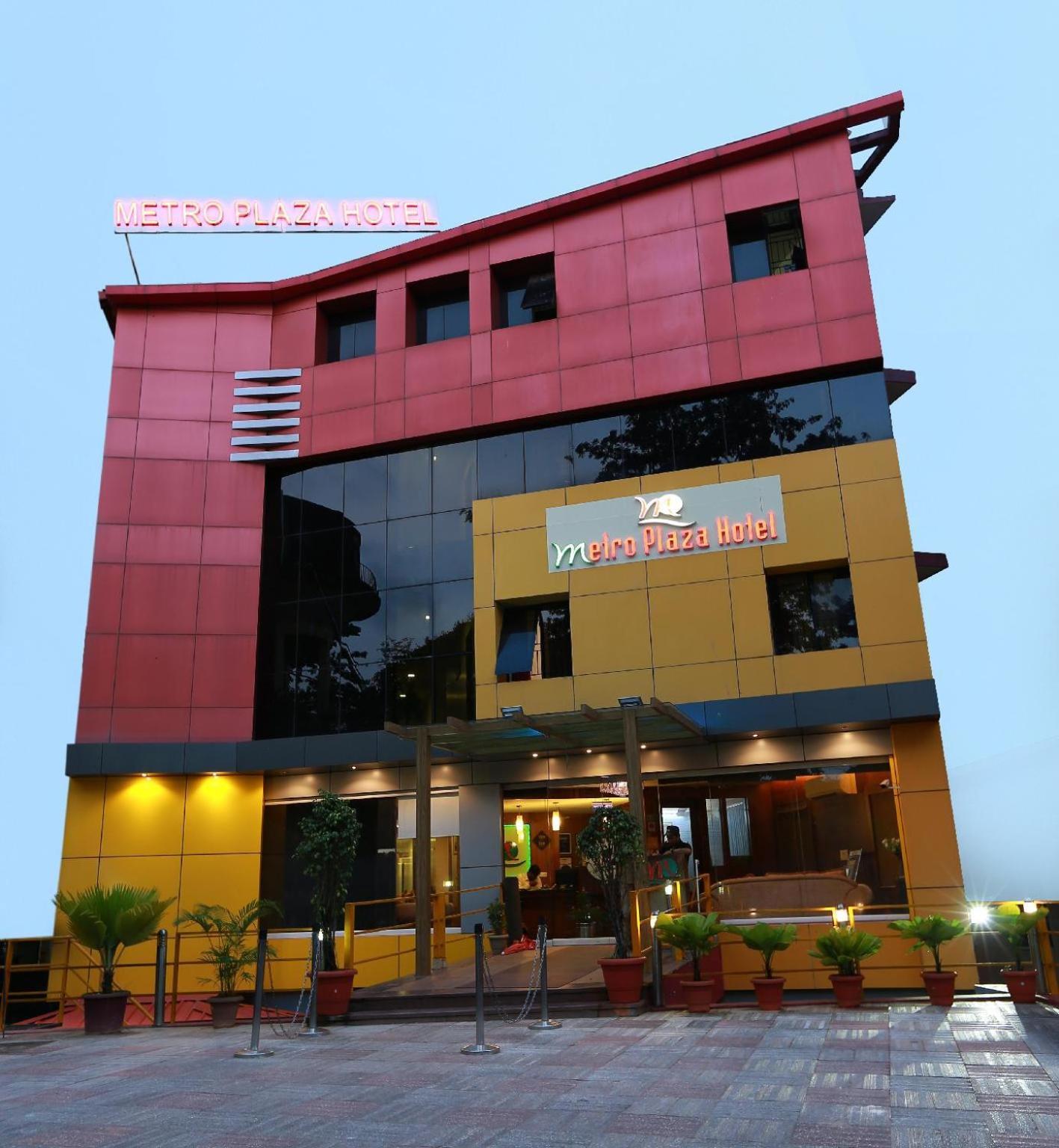 Metro Plaza Hotel By Rak Rooms, Mangaluru Eksteriør bilde