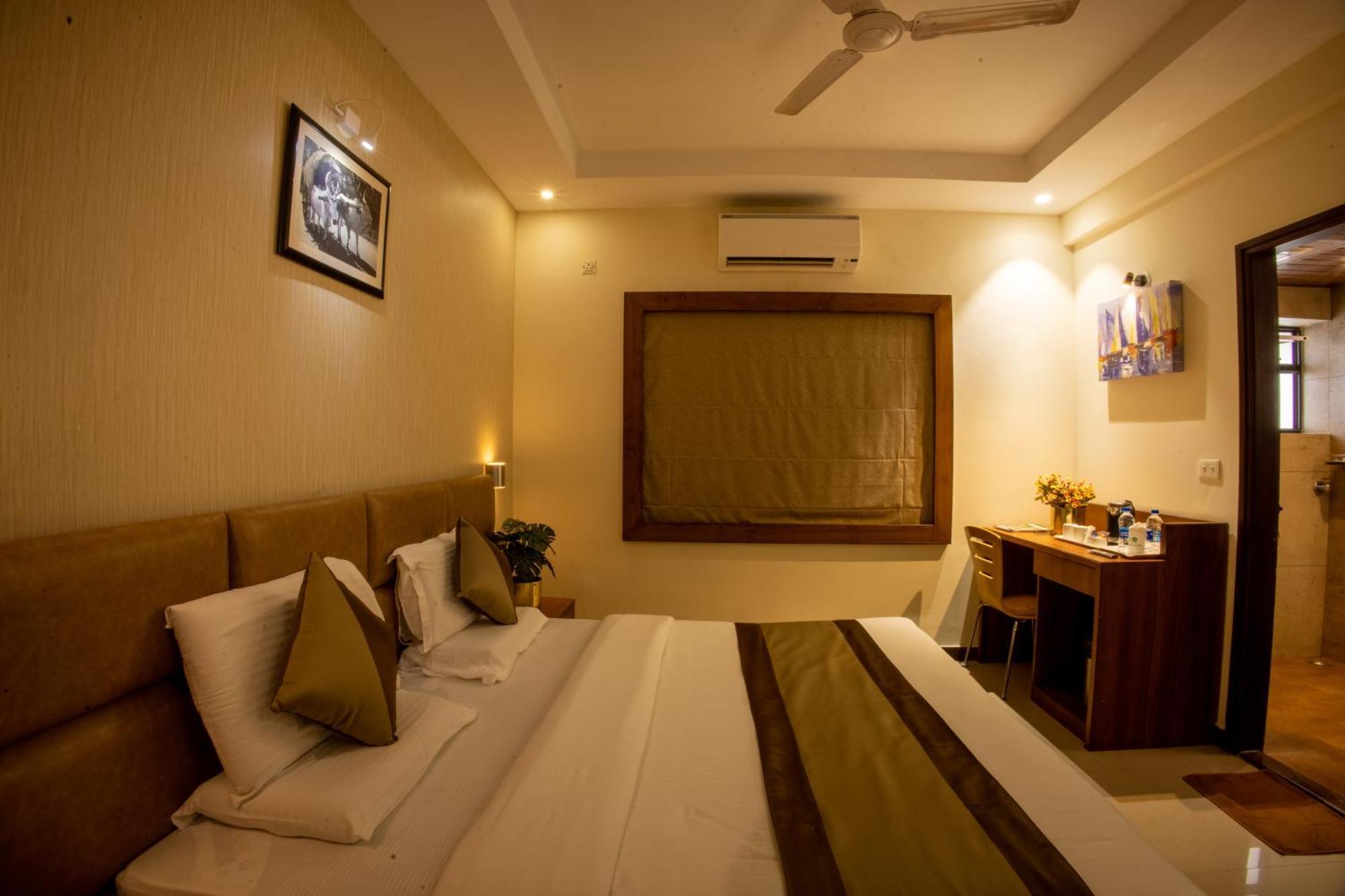 Metro Plaza Hotel By Rak Rooms, Mangaluru Eksteriør bilde