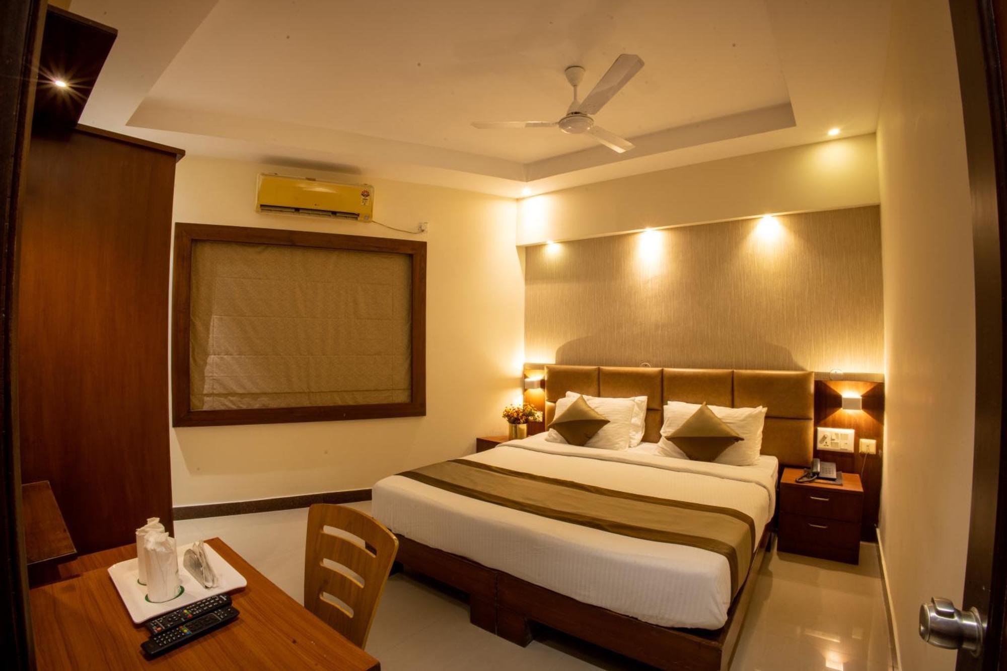 Metro Plaza Hotel By Rak Rooms, Mangaluru Eksteriør bilde