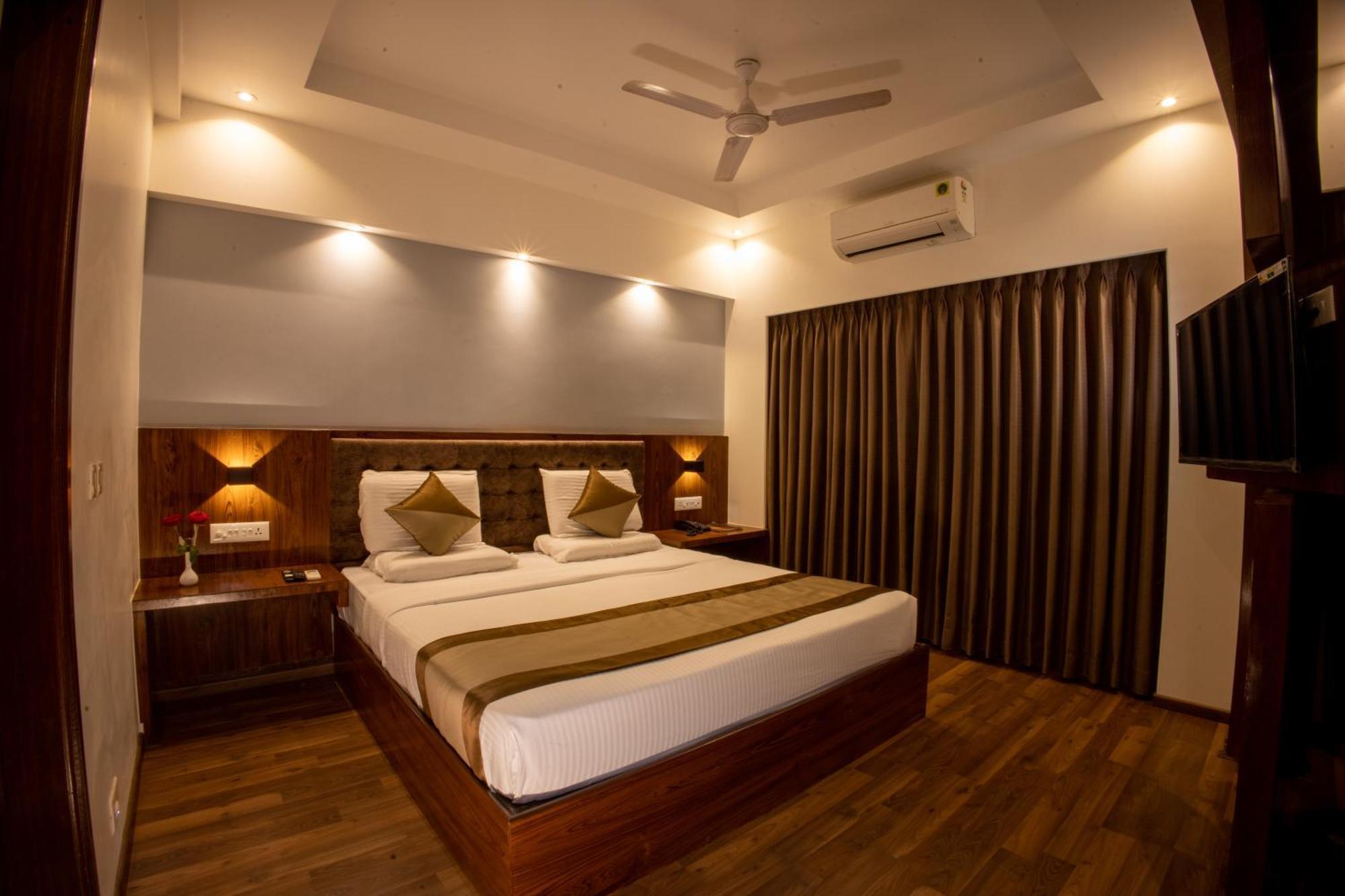 Metro Plaza Hotel By Rak Rooms, Mangaluru Eksteriør bilde