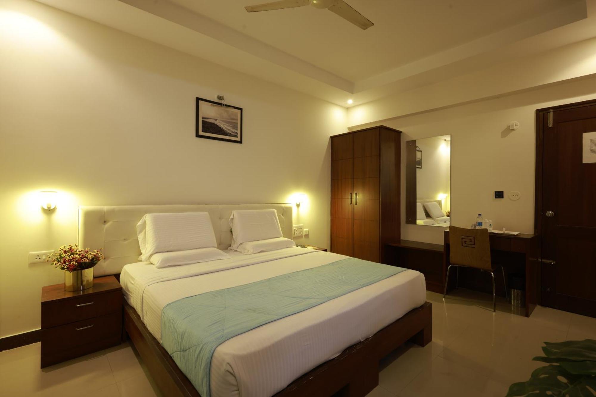 Metro Plaza Hotel By Rak Rooms, Mangaluru Eksteriør bilde